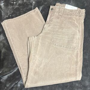 Women’s brown American Eagle Stovepipe